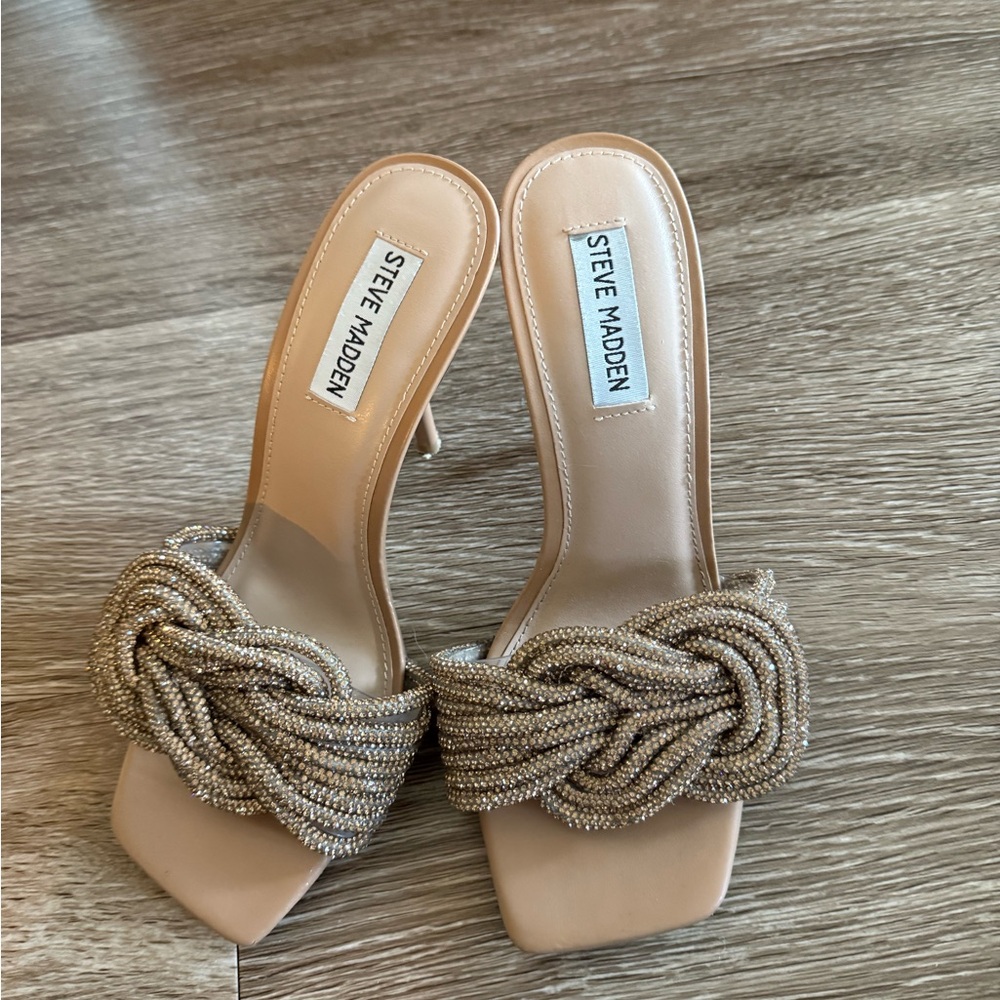Steve Madden Beige Beaded Heels